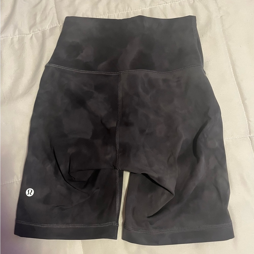 Lululemon biker shorts size four